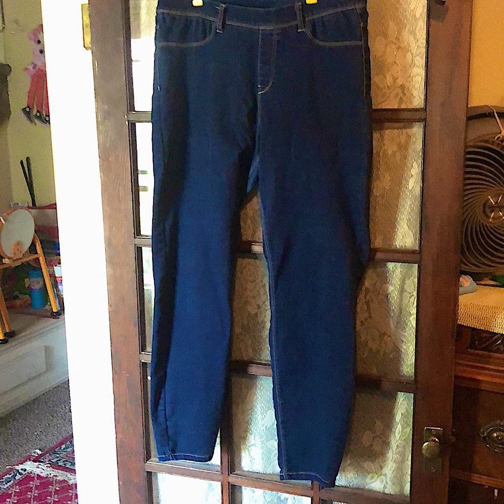 Skinny jeans
